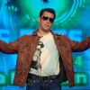 Salman Khan : Salman during his performance at Bigg Boss 4 - Akhari Salaam