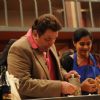 Rishi Kapoor : Rishi Kapoor helping contestant on tv show Master Chef India