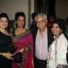 Ramesh and Kiran Sippy with Shabana Azmi's charity show 'Mizwan Sonnets in fabric'