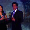 Shah Rukh Khan with Saumya Tandon at 'Zor Ka Jhatka' bash at JW Marriott Hotel in Mumbai