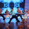Contestants perfoming on Chak Dhoom Dhoom 2 - Team Challenge
