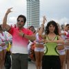 Tusshar Kapoor : Tushar Kapoor dancing with hot girls
