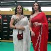 Hema Malini and Esha Deol at IIFA Green Carpet