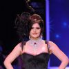 Zarine Khan walks the ramp for Johara at IIJM 2011