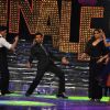 Shah Rukh Khan, Priyanka Chopra and Hrithik Roshan at the finale of Just Dance at Filmcity, Mumbai