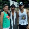 Gurmeet Choudhary : Drashti Dhami as geet Gurmeet Choudhary as maan with crew member during Geet Hui Sabse Parayi shooti