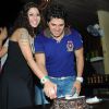 Bakhtiyaar Irani cutting Cake with wife Tanaaz Irani