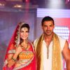 Cast of 'Housefull 2' walks the ramp for Aki Narula