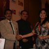 Kritika Kamra, Raza Murad and Rashmi Desai at Golden Achiever Awards 2012