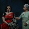 Waheeda Rehman and Asha Parekh on the sets of Isi Ka Naam Zindagi
