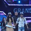 Rajasmita Kar, Pradeep Gurune, Mithun Chakraborty & Geeta Kapur at Dance India Dance grand finale