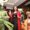 Sonakshi Sinha teaches dance to Aliens of film Joker