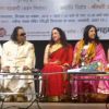 Kavita Krishnamoorthy honoured by Hema Malini with the Udiyaman Sansthan's Ravindra Jain Samman