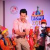 Varun Dhawan performed for Cancer affected Childrens on Christmas Eve