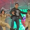 Celebs at Police Show Umang 2013