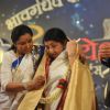 Asha Bhonsle with Lata Mangeshkar at Pandit Dinanath Mangeshkar Awards ceremony