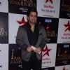 Kunal Kapoor at Star Parivaar Awards 2013