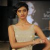 Parvathy Omnakuttan walks for Tanishq collection of Inara