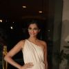 Sonam Kapoor posed at the sucess party of Bhaag Milkha Bhaag success party