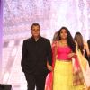 TV Celebs walk the ramp for Gitanjali Gems at IIJW 2013