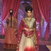 Vikram Phadnis Showcases His Bridal Couture