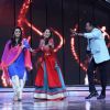 Dedh Ishqiya promotions on Dance India Dance Season 4
