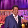 Salman Khan was seen at the 59th Idea Filmfare Awards 2013