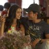 Lovable scene of Saif and Deepika