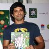 Farhan Akhtar launches chef Vicky Ratnani's book 'Vicky Goes Veg'
