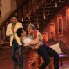 Dadi and Tusshar Kapoor perform on Comedy Nights with Kapil