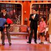 Navjot Singh Sidhu greets Big B and Boman Irani on Comedy Nights With Kapil