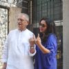 Gulzar shows off his inked finger