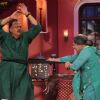 Alok Nath perfroms with Dadi on Comedy Nights With Kapil