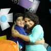 Vidya Balan gives Sadhil a hug on on Captain Tiao