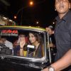 Vidya Balan spottd in a taxi at Mahim Darga