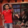 Irfan Pathan performs at the stage of Comedy Nights with Kapil