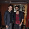 Akshay Oberoi poses with Imran Khan at the Premier of Pizza 3D