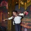 Akshay Kumar performs on Entertainment Ke Liye Kuch Bhi Karega