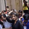 Vidya Balan waves out to her fans