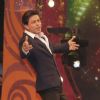 Shah Rukh Khan performs at a Police Event in Kolkota