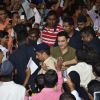 The crowd cheers for Aamir at the Launch