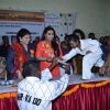 Rani Mukherjee felicitates a student at the Self Defence Workshop for BMC Girls