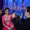 Karan Johar clicks a pic of Sonam Kapoor and Fawad Khan on Jhalak Dikhhlaa Jaa Season 7