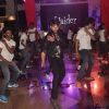 Shahid Kapoor performs with the Flash mob at Haider Song Launch