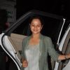 Zarina Wahab poses for the media at the Completion Bash of Dil Dhadakne Do