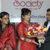 Divya Dutta felicitated at the Inauguration of The Society Collection Mumbai 2014
