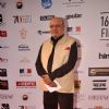 Shyam Benegal poses for the media at the 16th MAMI Film Festival