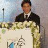 Shah Rukh Khan addressing the audience at Kolkatta Film Festival