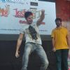 Varun Dhawan shakes a leg at Mithibai College Festival