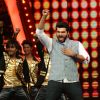 Arjun Kapoor perform at Vodafone Music Mirchi Top 20